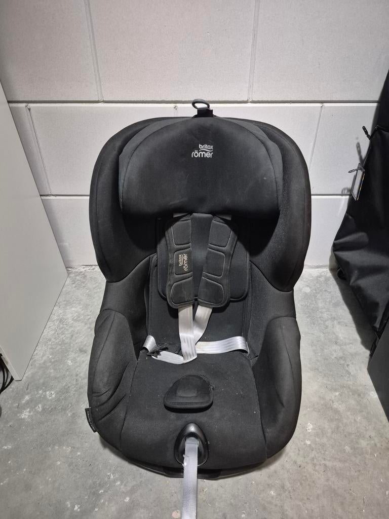 Britax Römer Trifix i-Size autostoel, Kinderen en Baby's, Autostoeltjes, Ophalen
