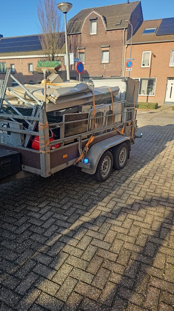 Oud ijzer gezocht, Ophalen
