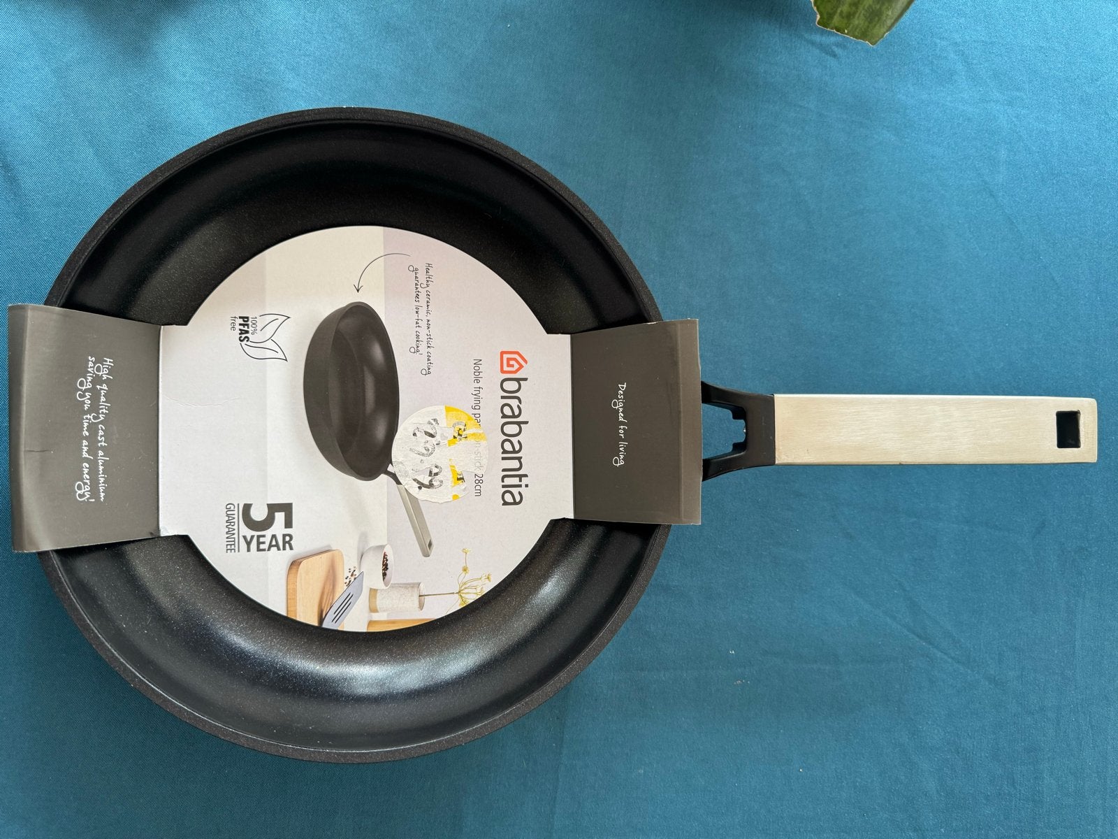 Brabantia Koekenpan 28cm - Nieuw met Antiaanbaklaag, Koekenpan, Antiaanbaklaag, Ophalen of Verzenden, Nieuw