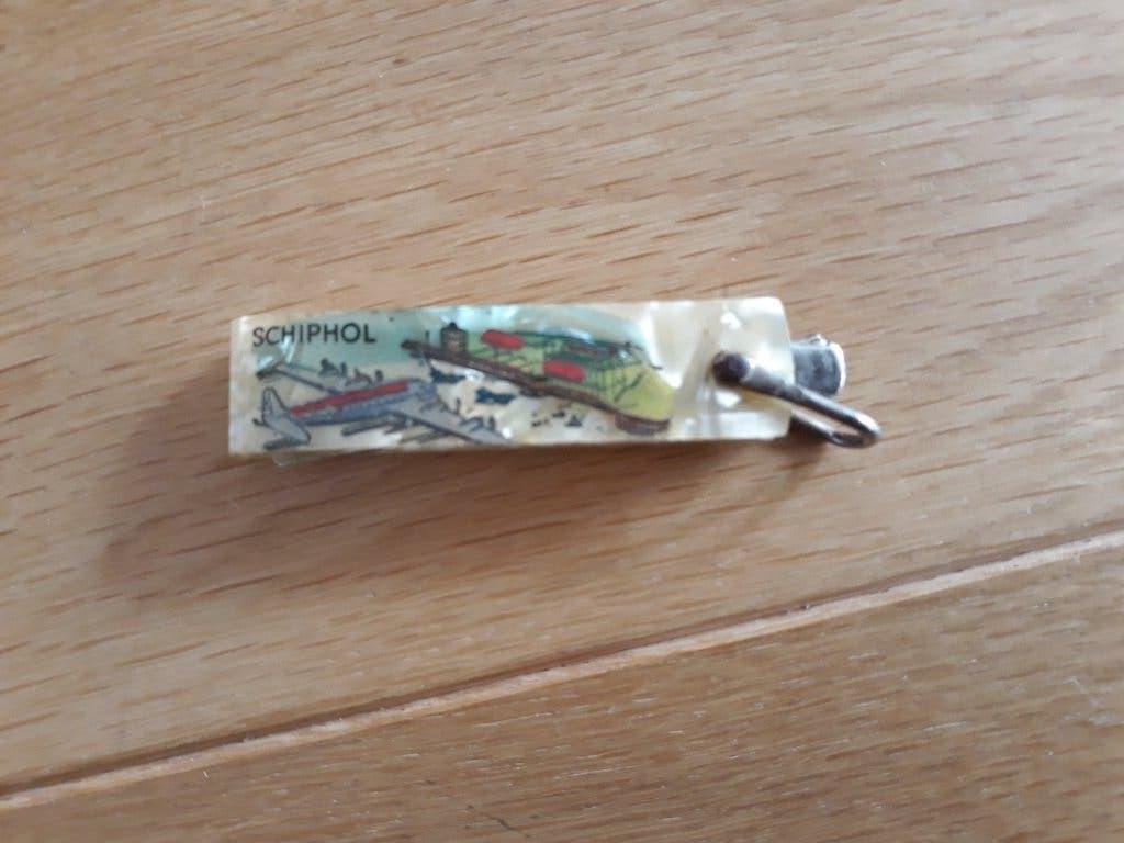 Vintage Schiphol zakmesje / nagelvijl, Verzamelen, Ophalen of Verzenden, Persoonlijke verzorging