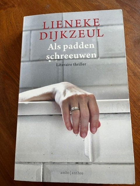 Thrillers vanaf  1,00 (1e advertentie), Boeken, Thrillers, Zo goed als nieuw, Scandinavië, Ophalen of Verzenden