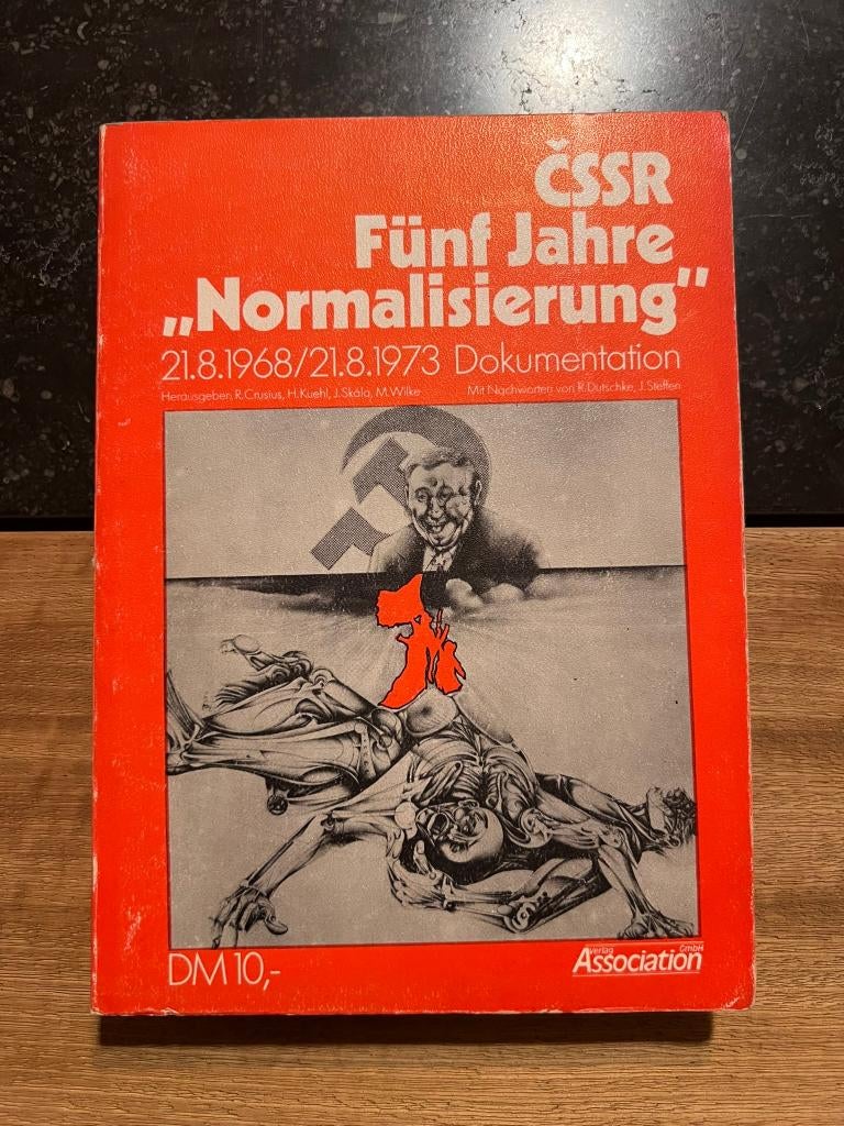 CSSR Fünf Jahre Normalisierung 21/8/1968 - 21/8/1973, Gelezen, Europa, Ophalen of Verzenden, Politiek en Staatkunde