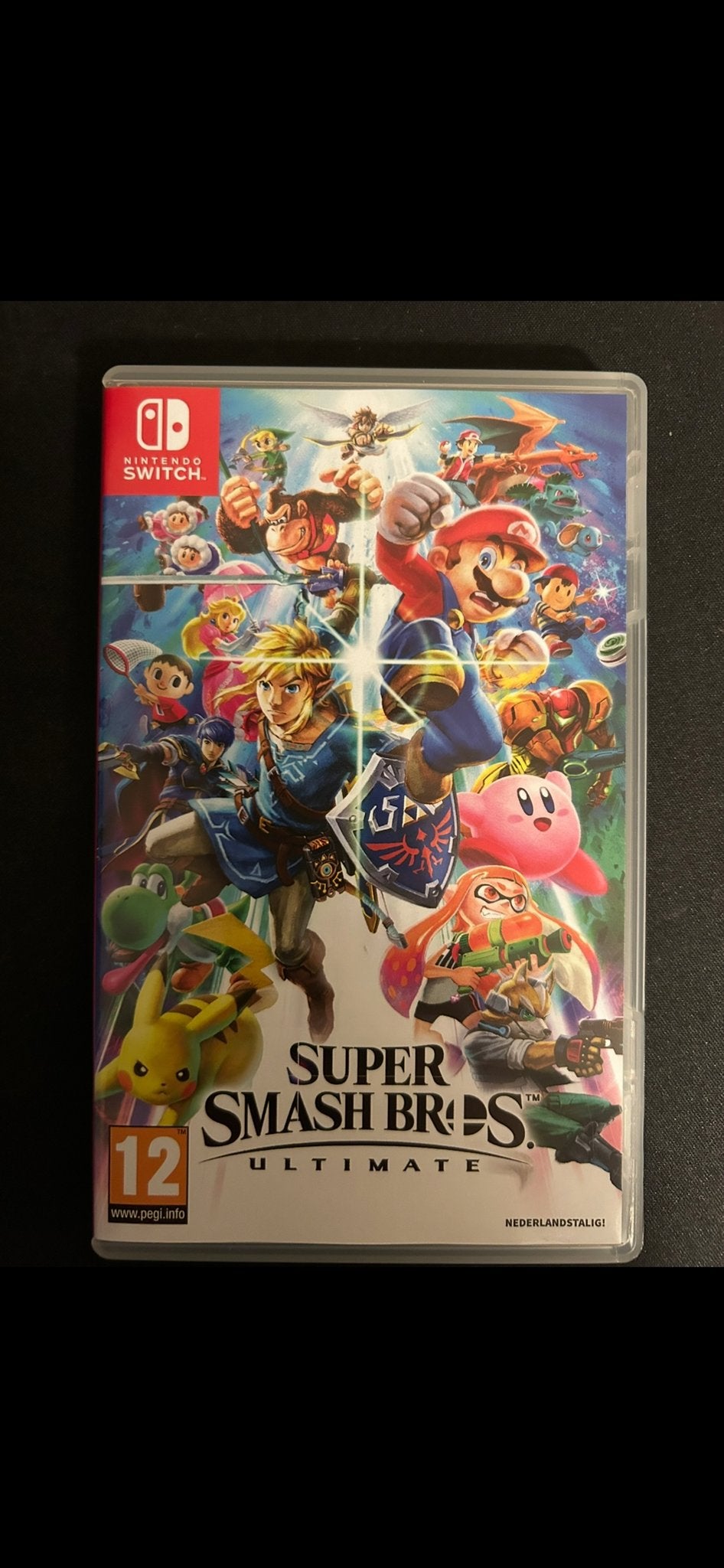 Super Smash Bros. Ultimate - Nintendo Switch, Spelcomputers en Games, Games | Nintendo Switch, Zo goed als nieuw, Vechten, 3 spelers of meer