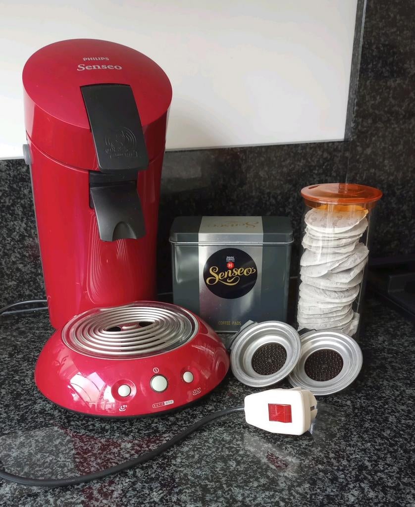 Rood Senseo koffiezetapparaat met accessoires, Gebruikt, Koffiemachine, Ophalen of Verzenden, 2 tot 4 kopjes