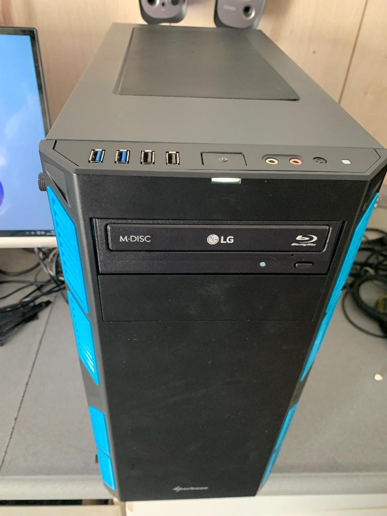 Game computer 8e Generatie i7-8700 CPU, 32Gb werk, 8Gb video, 32 GB, Ophalen of Verzenden, Zo goed als nieuw, Gaming