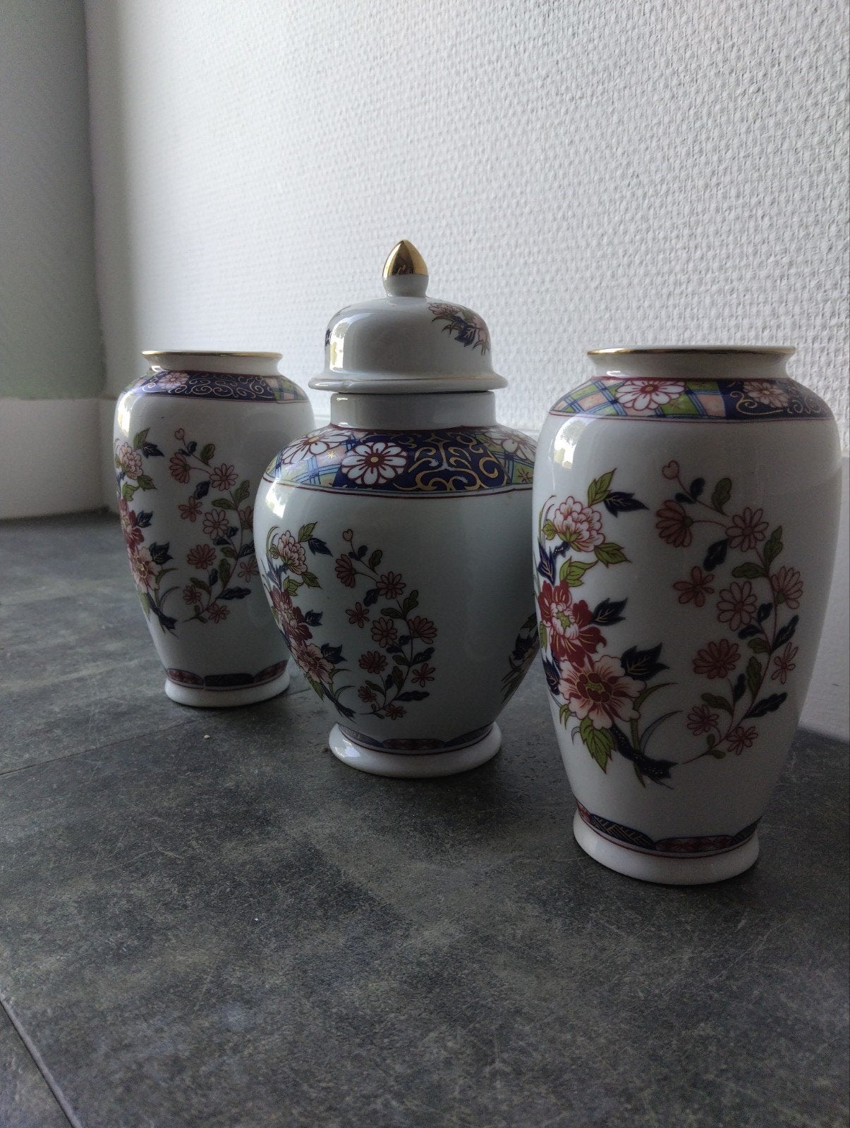 Set van 3 Chinese vazen met bloemmotief, Ophalen