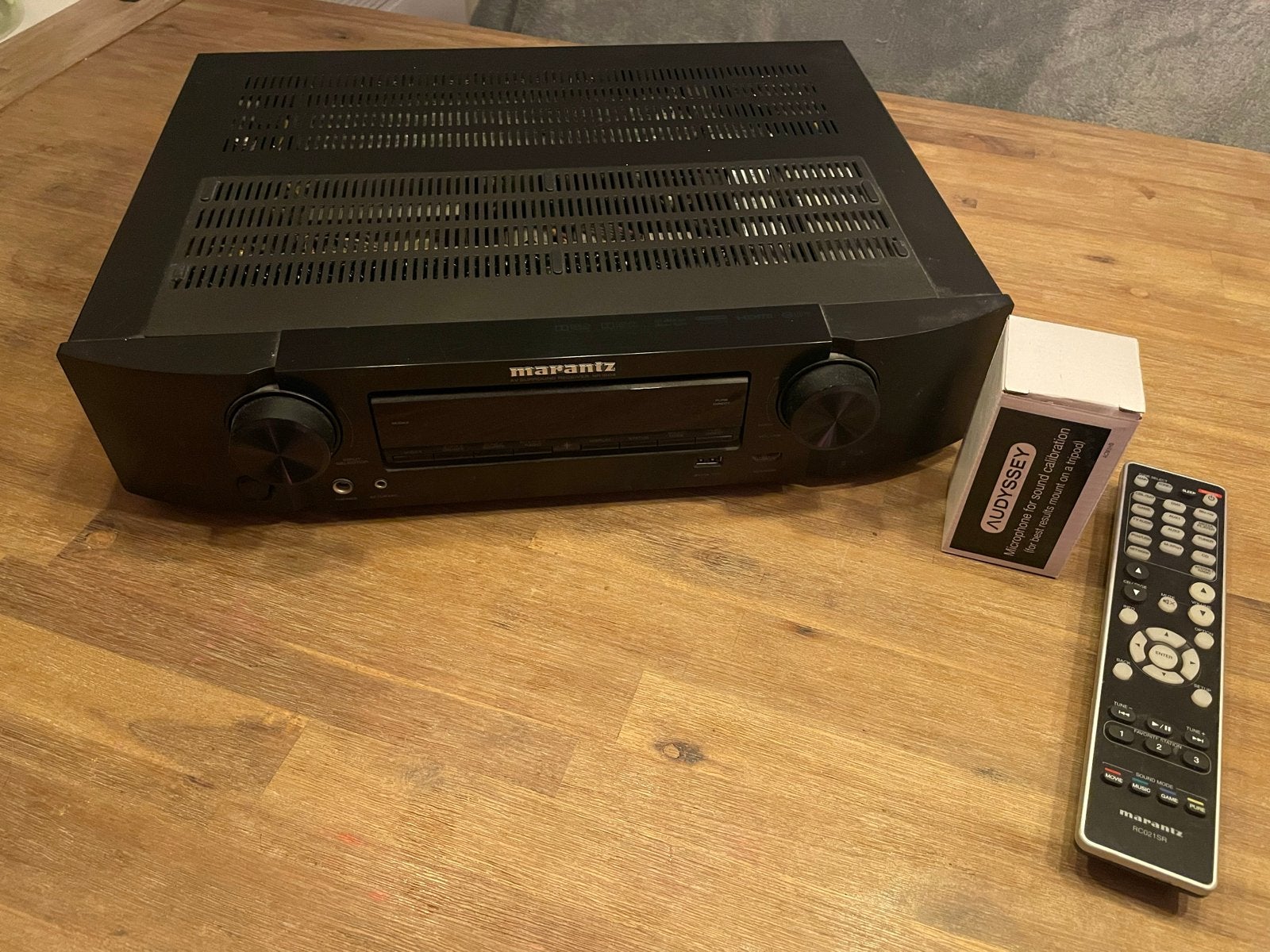 Marantz NR1604 AV Receiver met afstandsbediening en microfoo, Audio, Tv en Foto, Marantz, Ophalen of Verzenden, Zo goed als nieuw