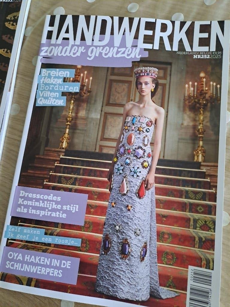 handwerken zonder grenzen tijdschrift niet gratis, Hobby en Vrije tijd, Naaien en Fournituren, Ophalen of Verzenden, Zo goed als nieuw