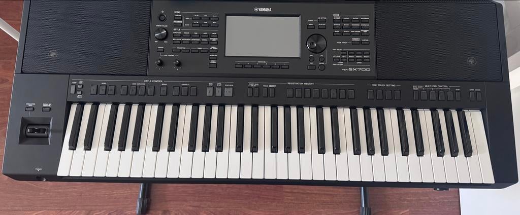 Yamaha PSR-SX700 Keyboard - Zo goed als nieuw, Muziek en Instrumenten, Keyboards, Ophalen, 61 toetsen, Yamaha, Zo goed als nieuw