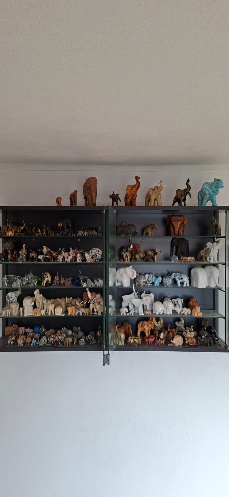 Grote collectie olifanten beeldjes - diverse materialen, Verzamelen, Ophalen, Gebruikt, Overige soorten, Beeldje of Figuurtje