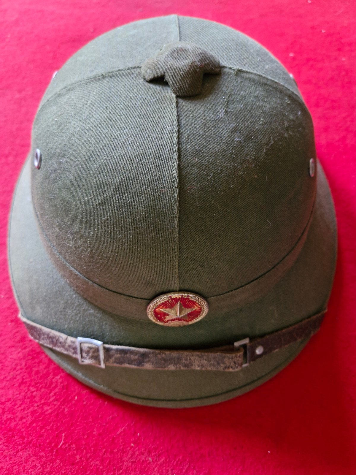 militaire Vietnamese tropenhelm pithhelmet, Ophalen of Verzenden, Landmacht, Azië