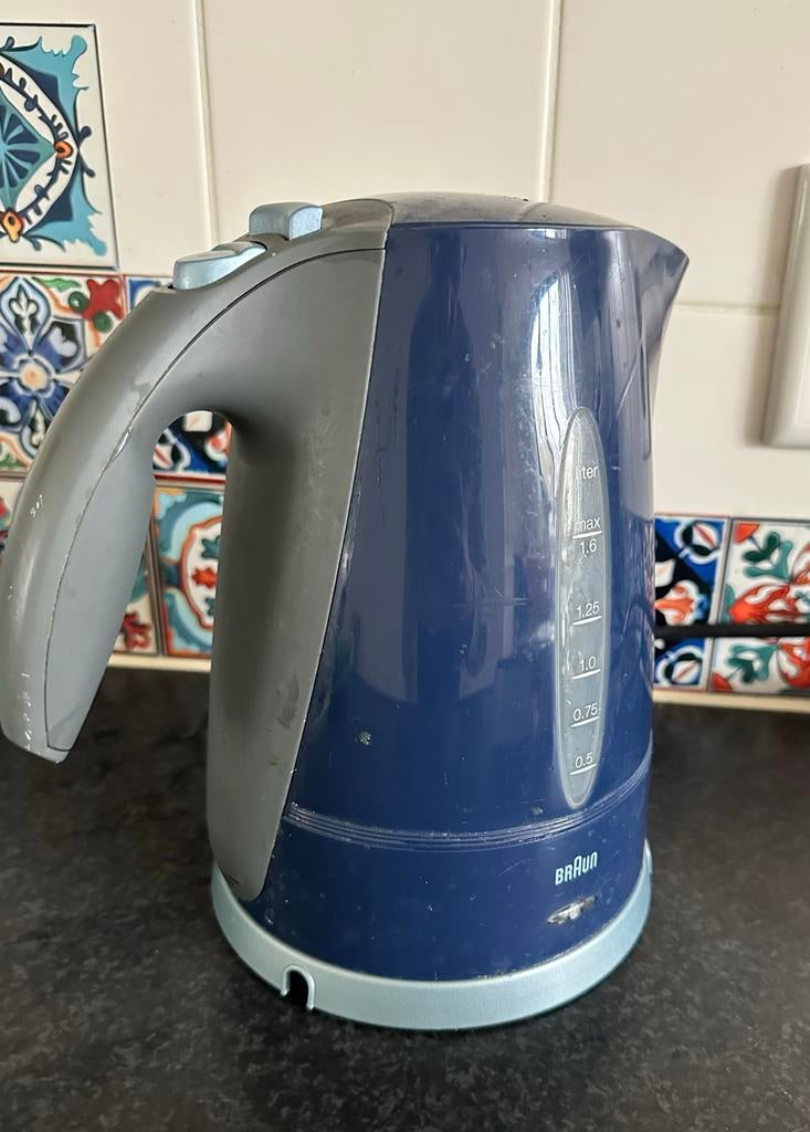 Braun waterkoker - 3KW, Witgoed en Apparatuur, Waterkokers, 1 tot 2 liter, Ophalen of Verzenden, Gebruikt