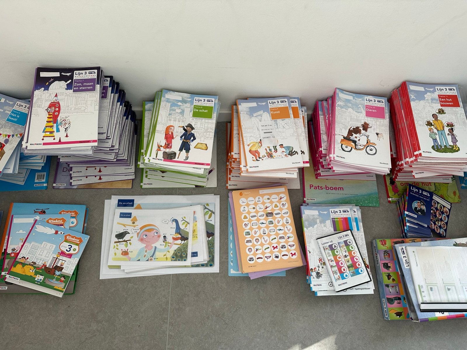 Grote partij Lijn 3 lesmateriaal voor basisschool, Ophalen, Zo goed als nieuw, Overige niveaus, Nederlands