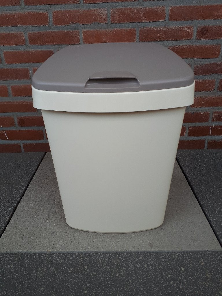 Prullenbak Curver 25-30 liter, Huis en Inrichting, Woonaccessoires | Prullenbakken, Kunststof, 40 liter of meer, Ophalen of Verzenden