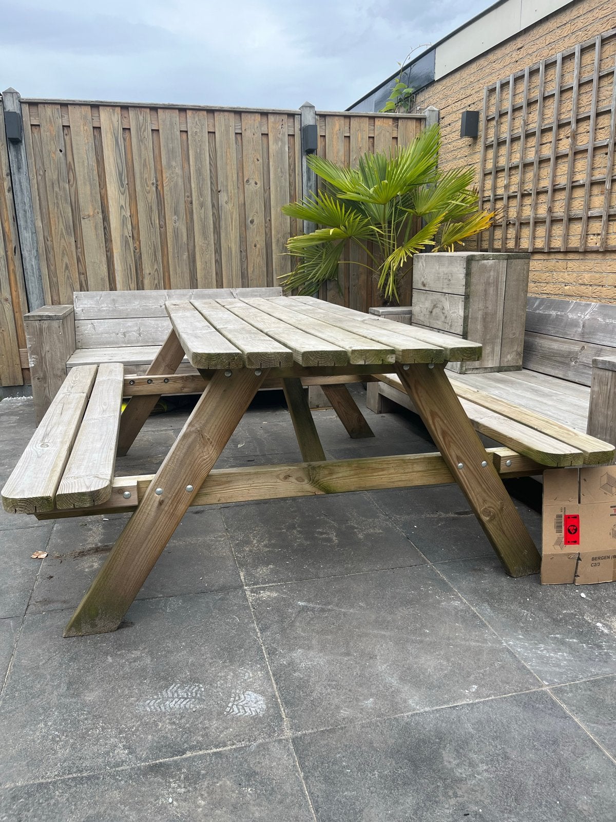 Houten picknicktafel voor buiten, Gebruikt, Geenidee@info.nl, Ophalen of Verzenden, Geen idee