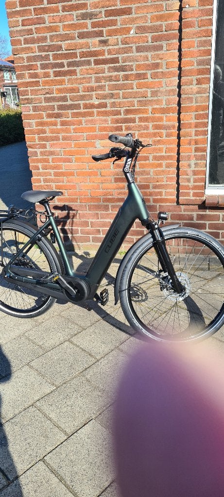 Cube E-bike, Ophalen, Zo goed als nieuw, Cube, 50 km per accu of meer