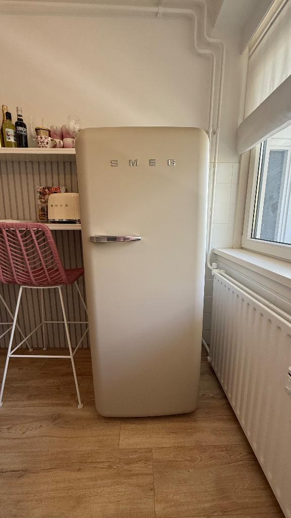 Smeg retro koelkast, Ophalen, 200 liter of meer, 60 cm of meer, Zo goed als nieuw
