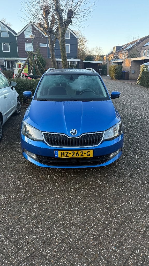 Skoda Fabia 1.2 TSI 66KW Combi 2016 Blauw, Voorwielaandrijving, 40 €/maand, 4 cilinders, Blauw