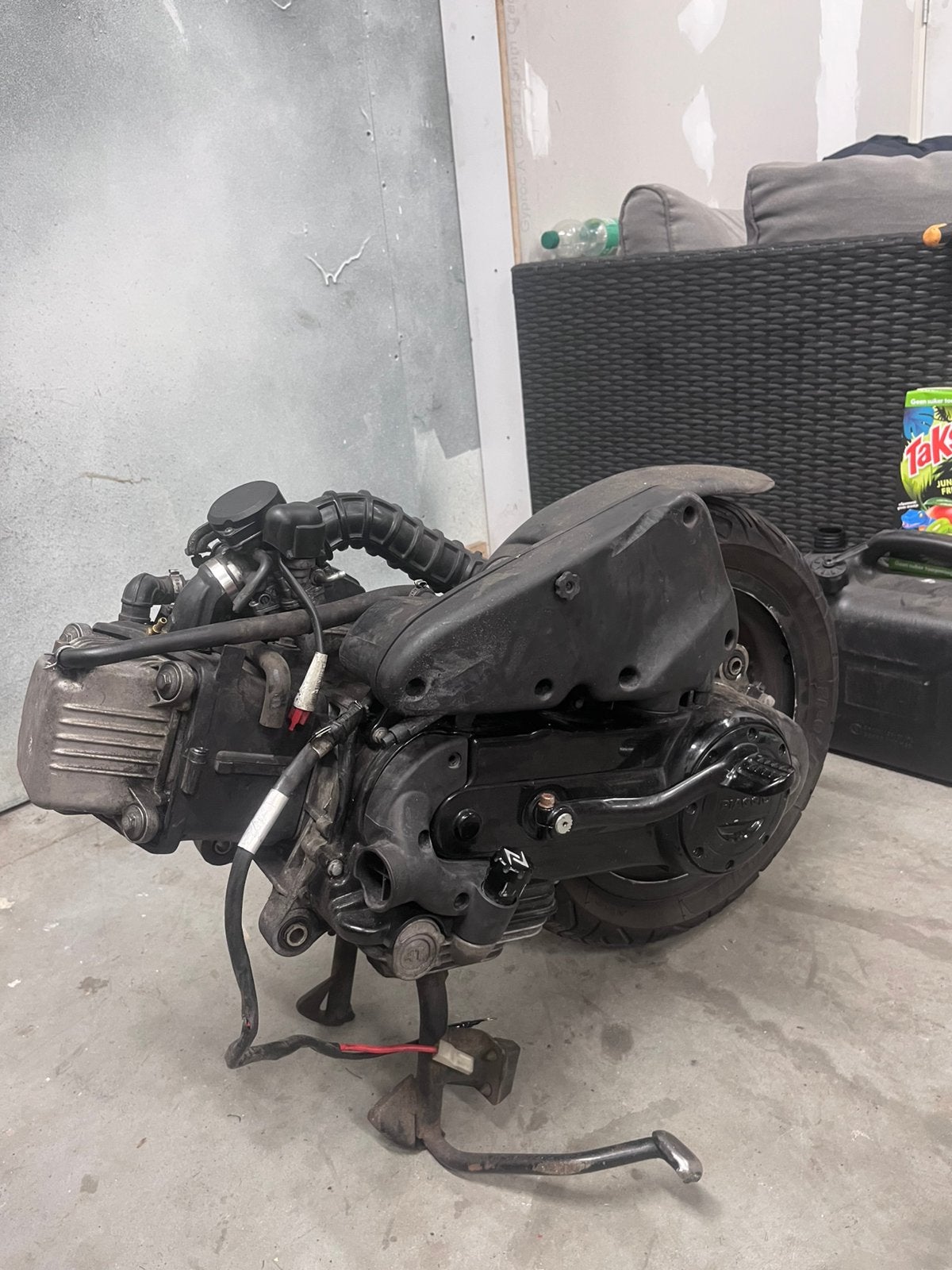 Vespa 80cc blok, Ophalen of Verzenden, Zo goed als nieuw, Benzine, Overige modellen