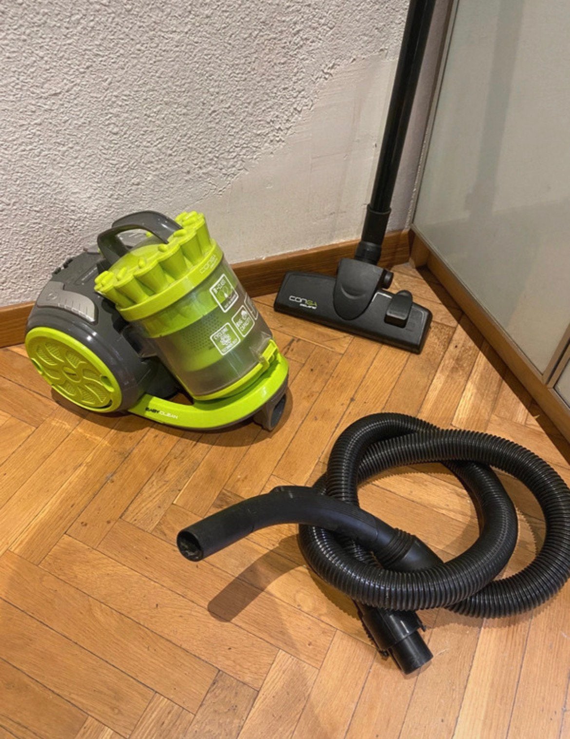Cecotec vacuum cleaner, Ophalen, Zo goed als nieuw