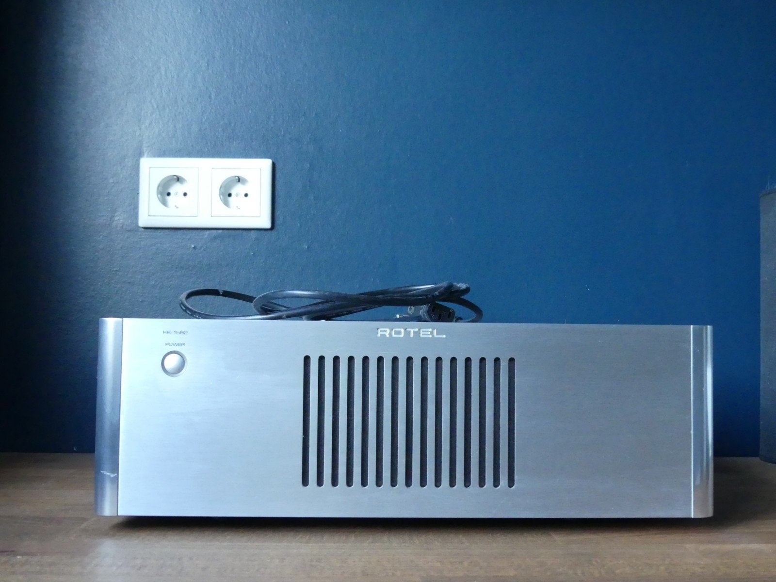 Rotel RB-1552 MKI Eindversterker, Audio, Tv en Foto, Gebruikt, 120 watt of meer, Stereo, Ophalen