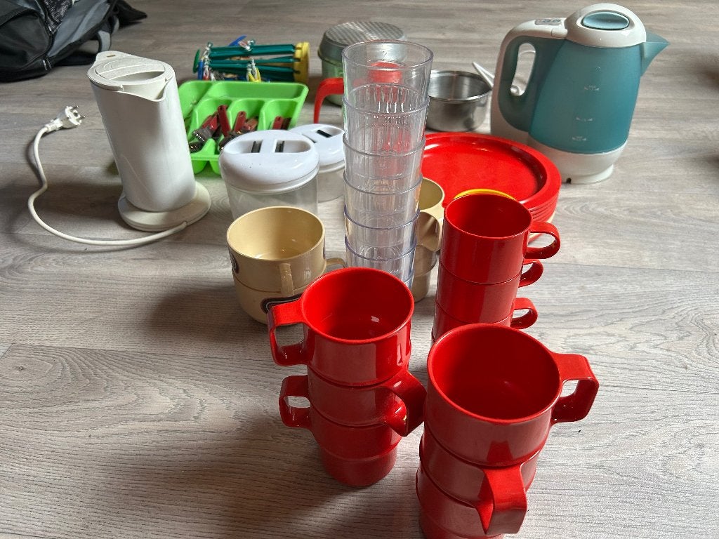 Camping servies, Caravans en Kamperen, Ophalen, Gebruikt