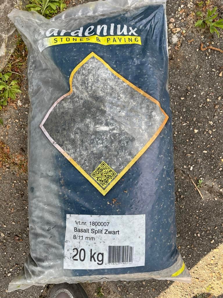 Gardenlux Basalt Split Zwart 8/11 mm - 30 kg, Ophalen, Zo goed als nieuw, Voegzand