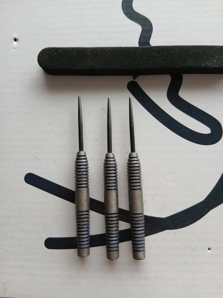 Bulls Phantom Darts 24 gram, Sport en Fitness, Darts, Verzenden, Gebruikt, Pijlen
