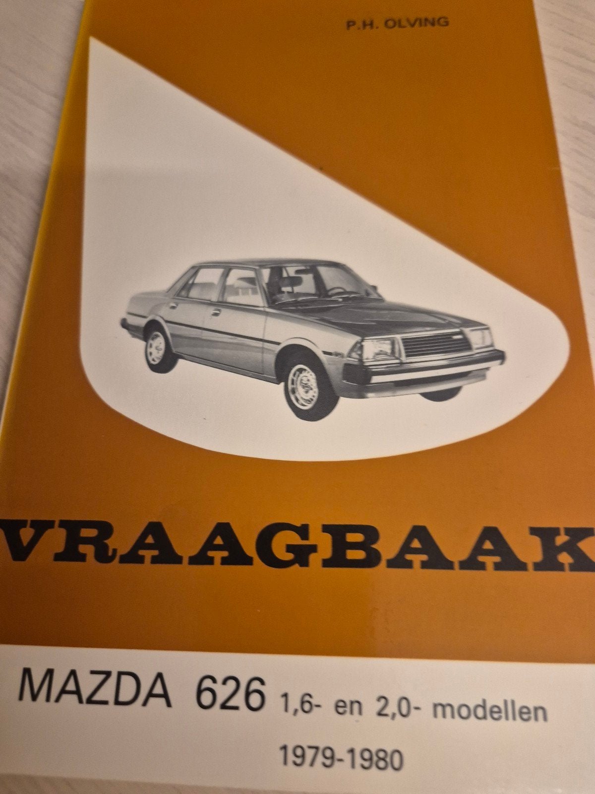1979éérste type mazda 626 vraagbaak werkplaatshandboek izgst, Ophalen of Verzenden