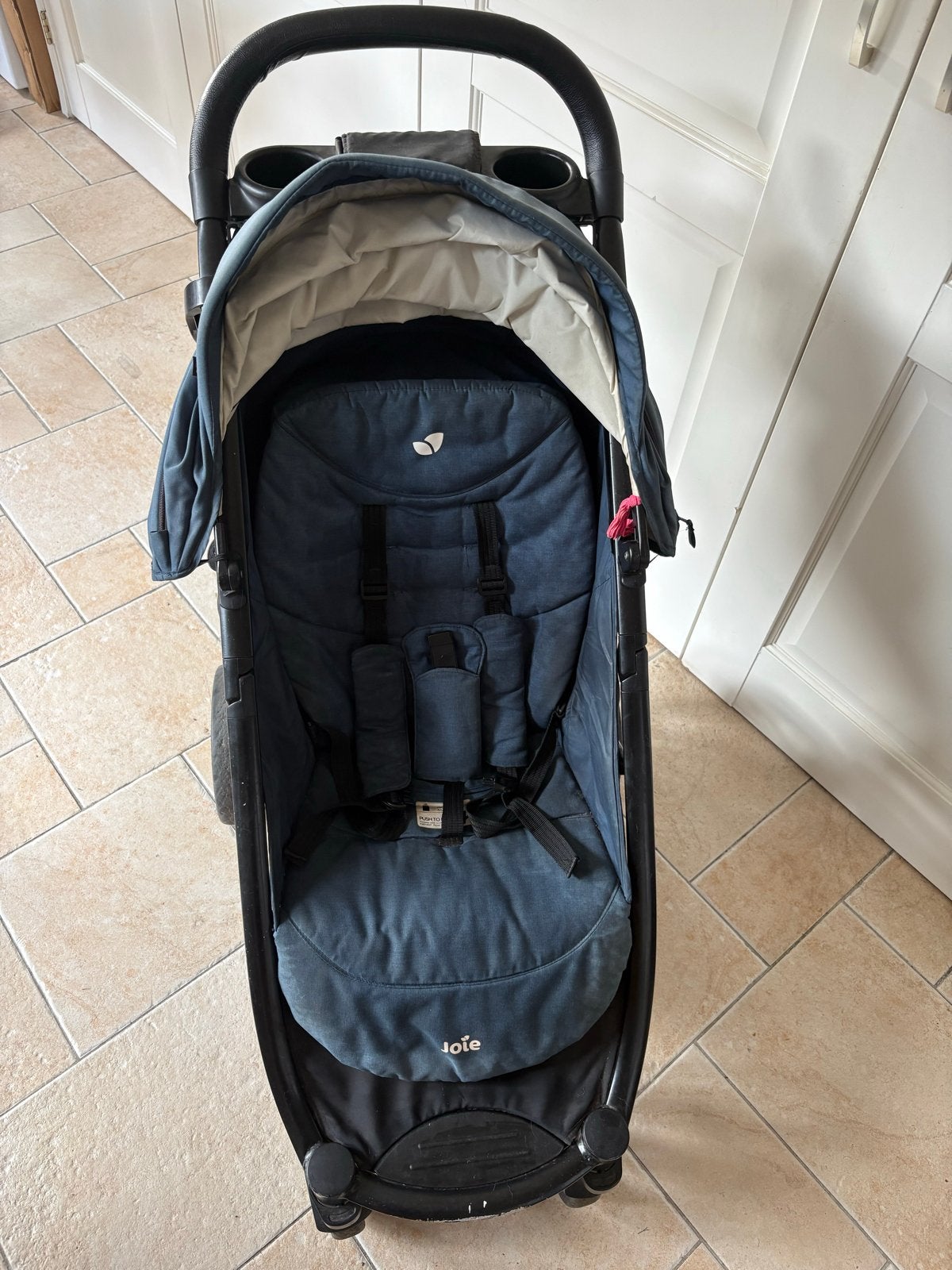 Joie kinderwagen - Compact en comfortabel, Ophalen, Gebruikt, Kinderwagen, Overige merken