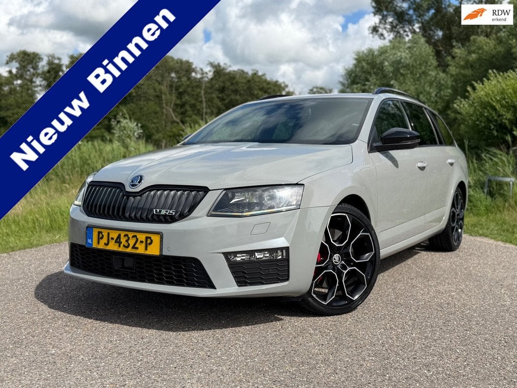 Skoda Octavia Combi 2.0 TSI RS 230 / Panoramadak / RS Schaal, Auto's, Skoda, 730 kg, Gebruikt, 4 cilinders, 1984 cc