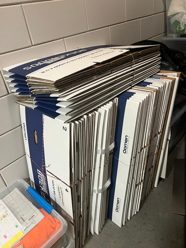 55 verhuisdozen waarvan 18 ongebruikt, Ophalen, Opvouwbaar, Minder dan 50 cm, Minder dan 40 cm