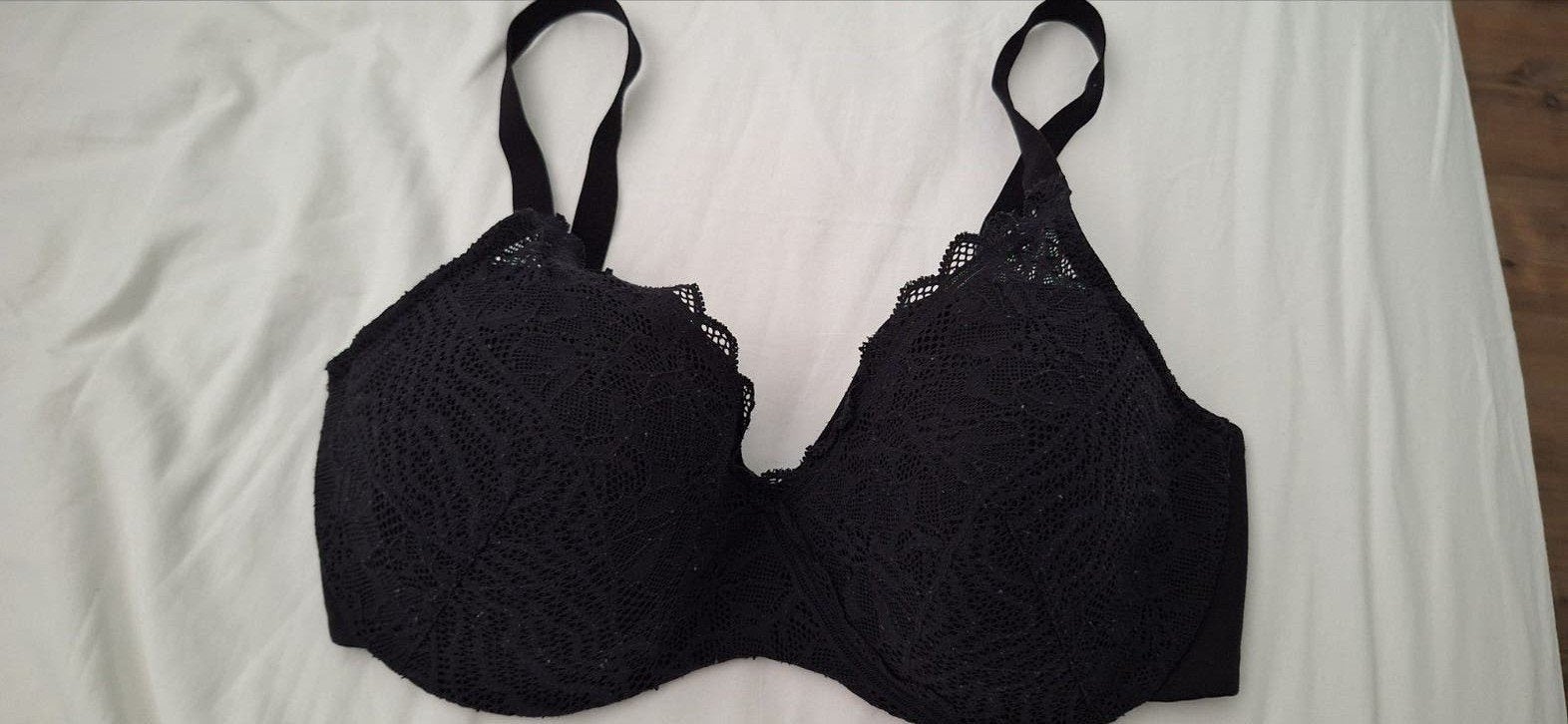 Chantelle BH 75E (valt als 75C) met kant - Zwart, Ophalen of Verzenden, Zwart, BH