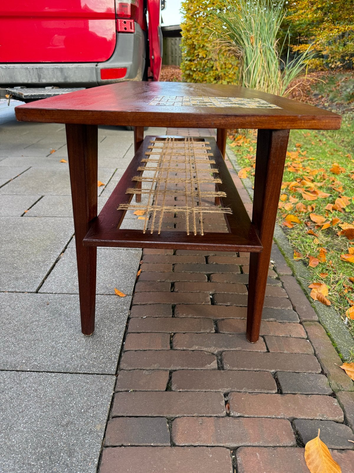 Salontafel Van Teeffelen stijl, jaren '60 met tegelblad, Ophalen, Minder dan 50 cm, Gebruikt, 50 tot 100 cm