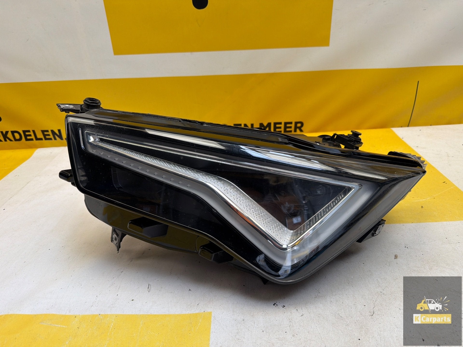 Koplamp Seat Ateca 575 Facelift Voll LED Links 576941031B