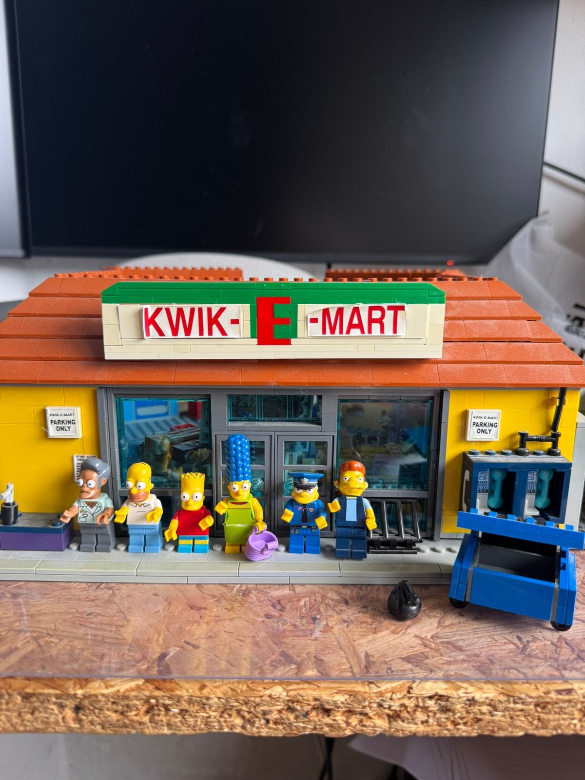 LEGO The Simpsons Kwik-E-Mart (71016), Ophalen of Verzenden, Gebruikt