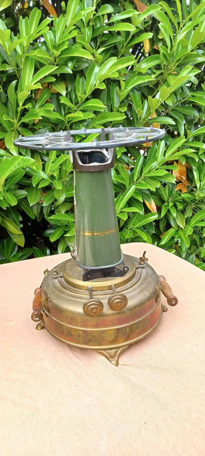 Antieke Petroleumkachel - Groen en Messing, Antiek en Kunst, Ophalen of Verzenden