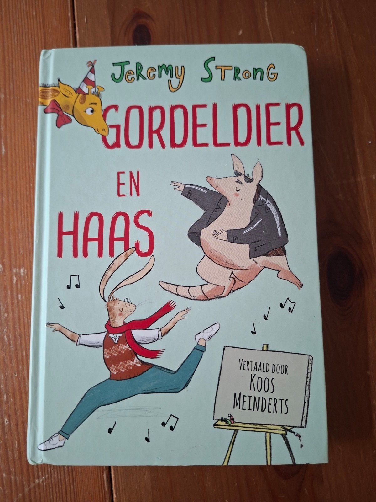 Gordeldier en Haas - Jeremy Strong, Ophalen of Verzenden, Zo goed als nieuw, Jeremy Strong, Fictie algemeen