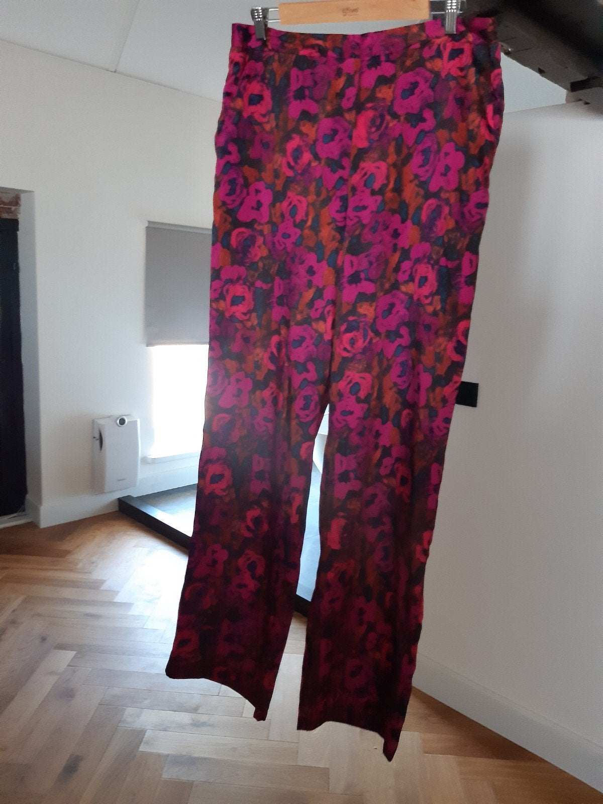 Esqualo luchtige flowy broek maat 44, Kleding | Dames, Broeken en Pantalons, Meerkleurig, Maat 42/44 (L), Esqualo, Ophalen of Verzenden