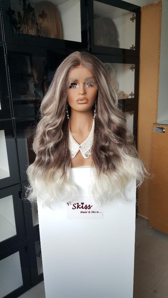 UITVERKOOP! Luxe Lace Pruik: Bruin & Blond gemixt, krul, VOL, Ophalen of Verzenden, Nieuw, Pruik of Haarverlenging