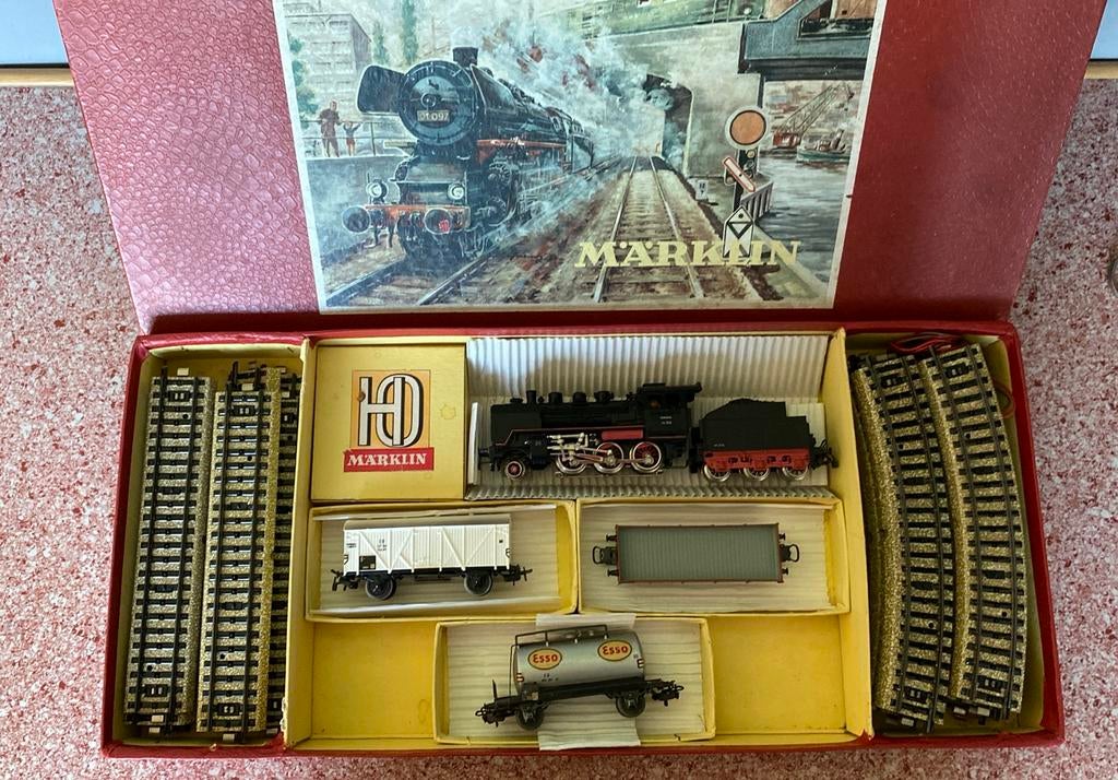 Märklin starer set 3203, rode doos, OVP, Hobby en Vrije tijd, Modeltreinen | H0, Wisselstroom, Gebruikt, Locomotief, Ophalen of Verzenden