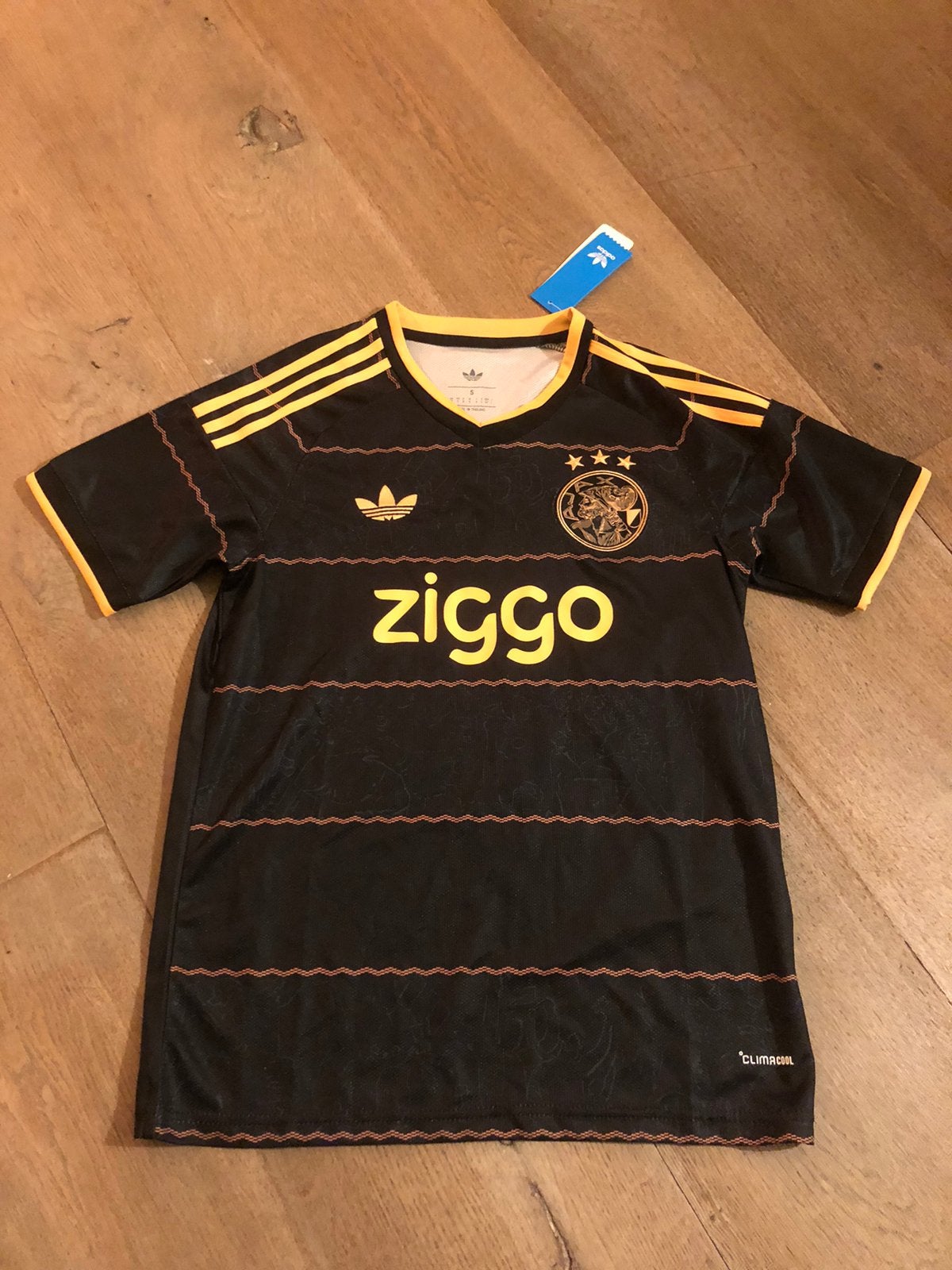 Dagaanbieding : € 26,95 Ajax uitshirt 26/27 *Nieuw* maat S, Maat S, Ophalen of Verzenden, Nieuw, Shirt