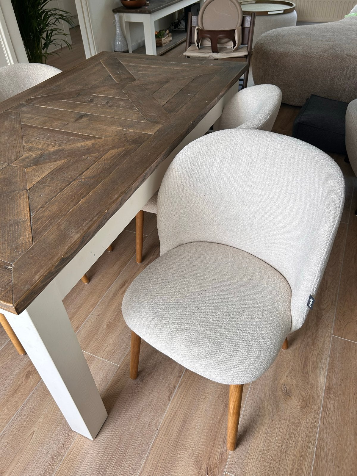 Massief houten eettafel met uniek patroon, incl 4 stoelen, Ophalen, Gebruikt, 100 tot 150 cm, 50 tot 100 cm