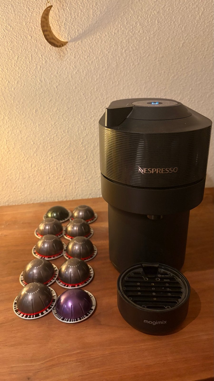 Nespresso Vertuo Next Magimix koffiezetapparaat, Ophalen, 10 kopjes of meer, Koffiemachine, Zo goed als nieuw