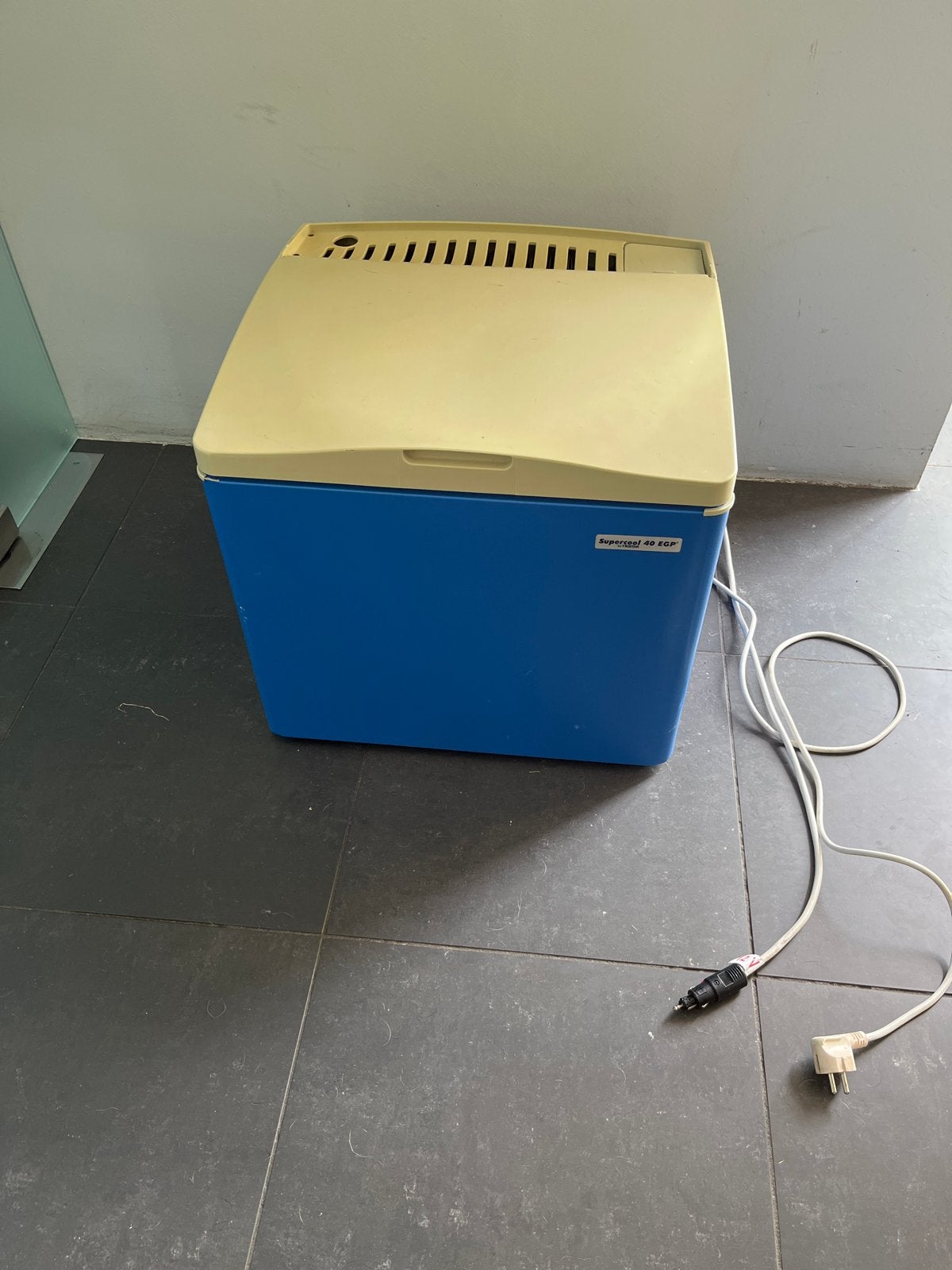 Tristar Supercool 40 EGP Koelbox - 12V/230V/Gas, Ophalen, Gebruikt, Koelbox, Elektrisch