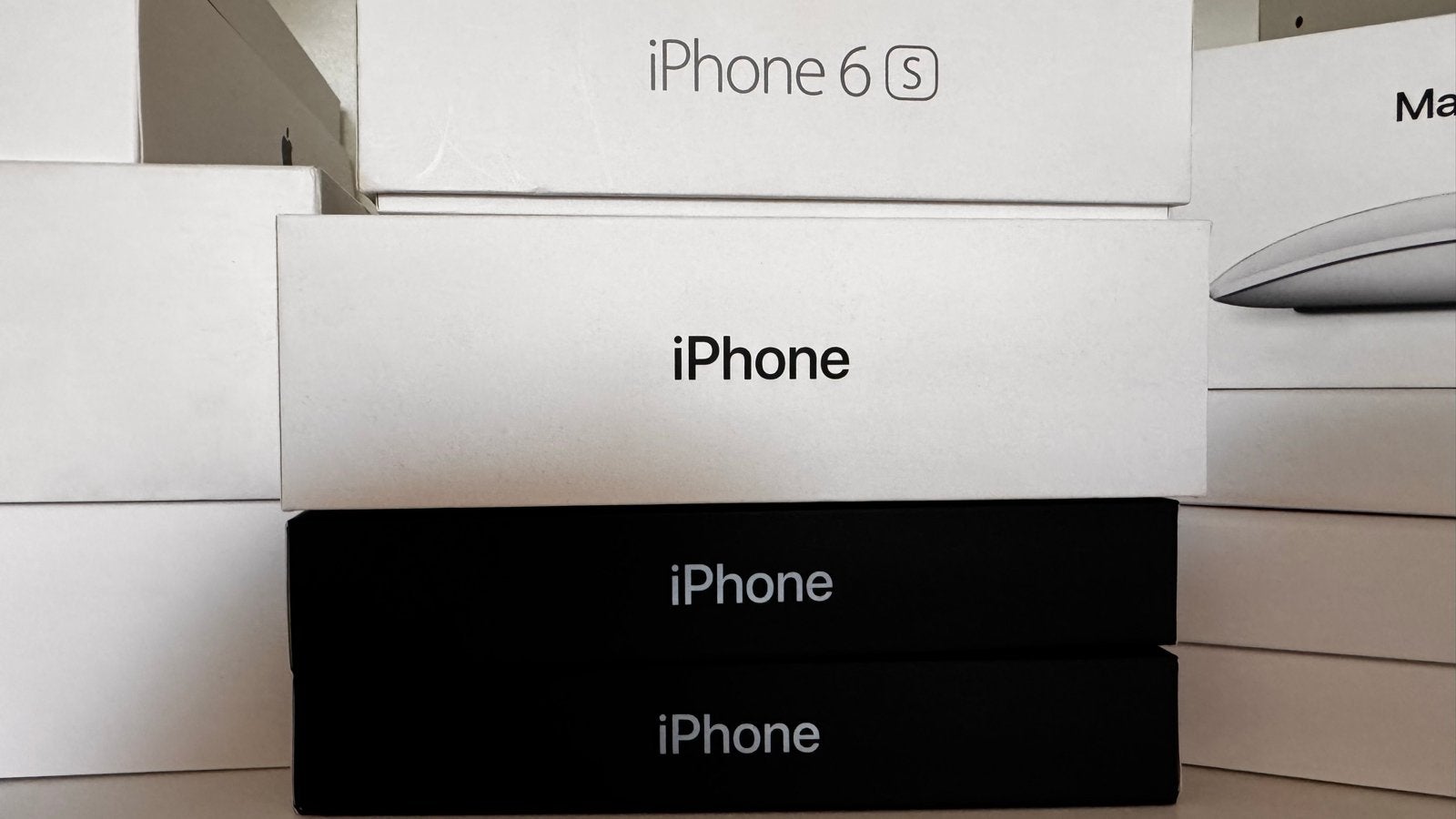 Foto 3 van Diverse Apple productverpakkingen (lege dozen)