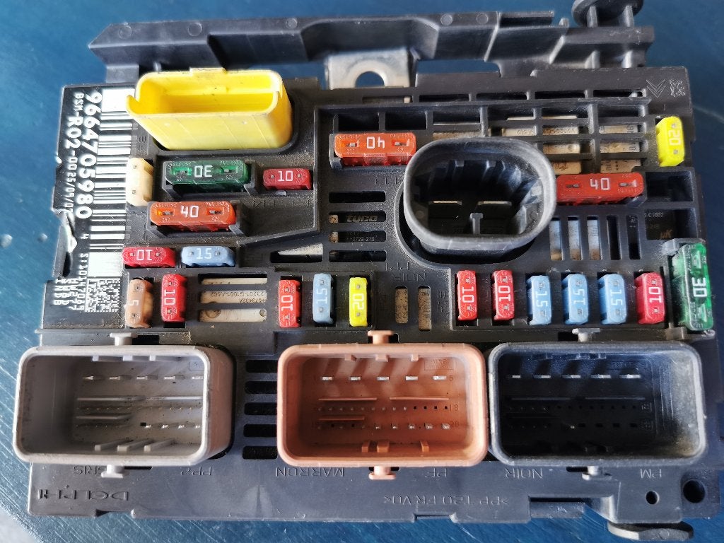 besturingseenheid/zekeringendoos Peugeot 407 SW, Auto-onderdelen, Ophalen, Gereviseerd, Citroën