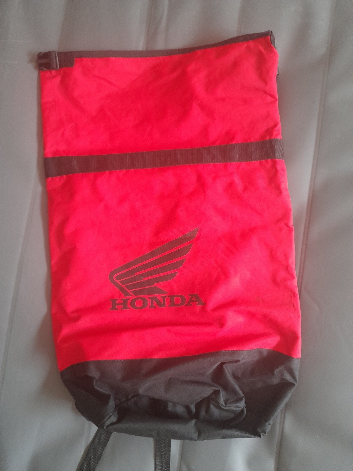 Honda rugtas - Rode sporttas met Honda logo, Ophalen of Verzenden, Zo goed als nieuw, Overige kleuren, Honda