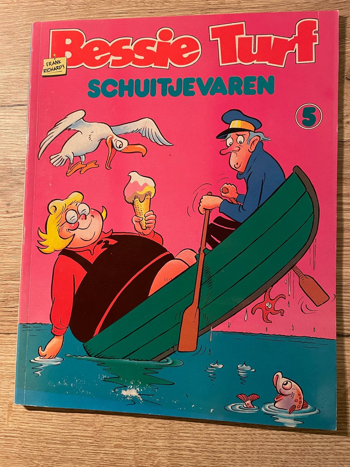 Bessie Turf - Schuitjevaren (nr. 5), Eén stripboek, Ophalen of Verzenden, Gelezen