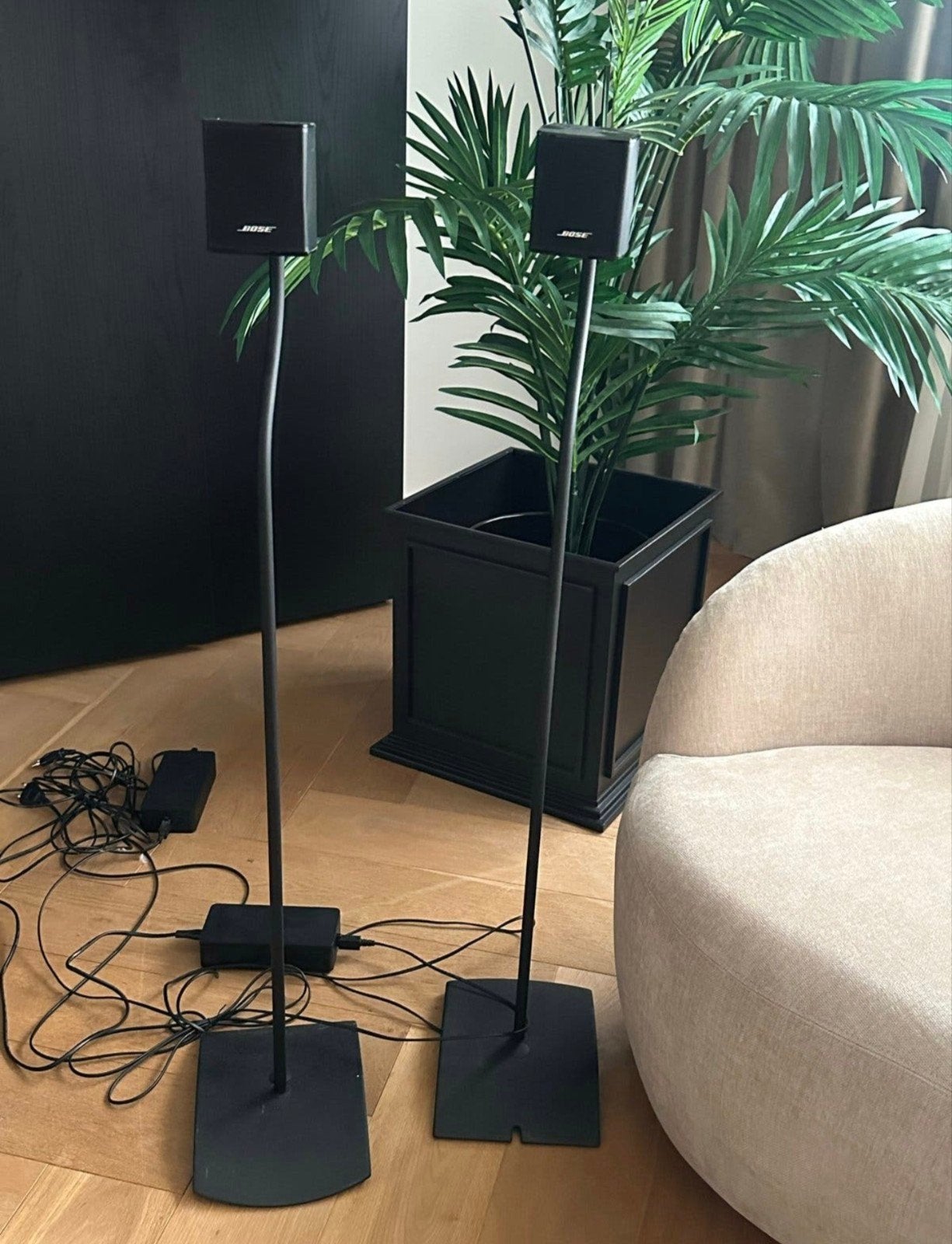 Bose Surround speakers Met Originele Vloerstandaards, Ophalen of Verzenden, Zo goed als nieuw, Overige merken